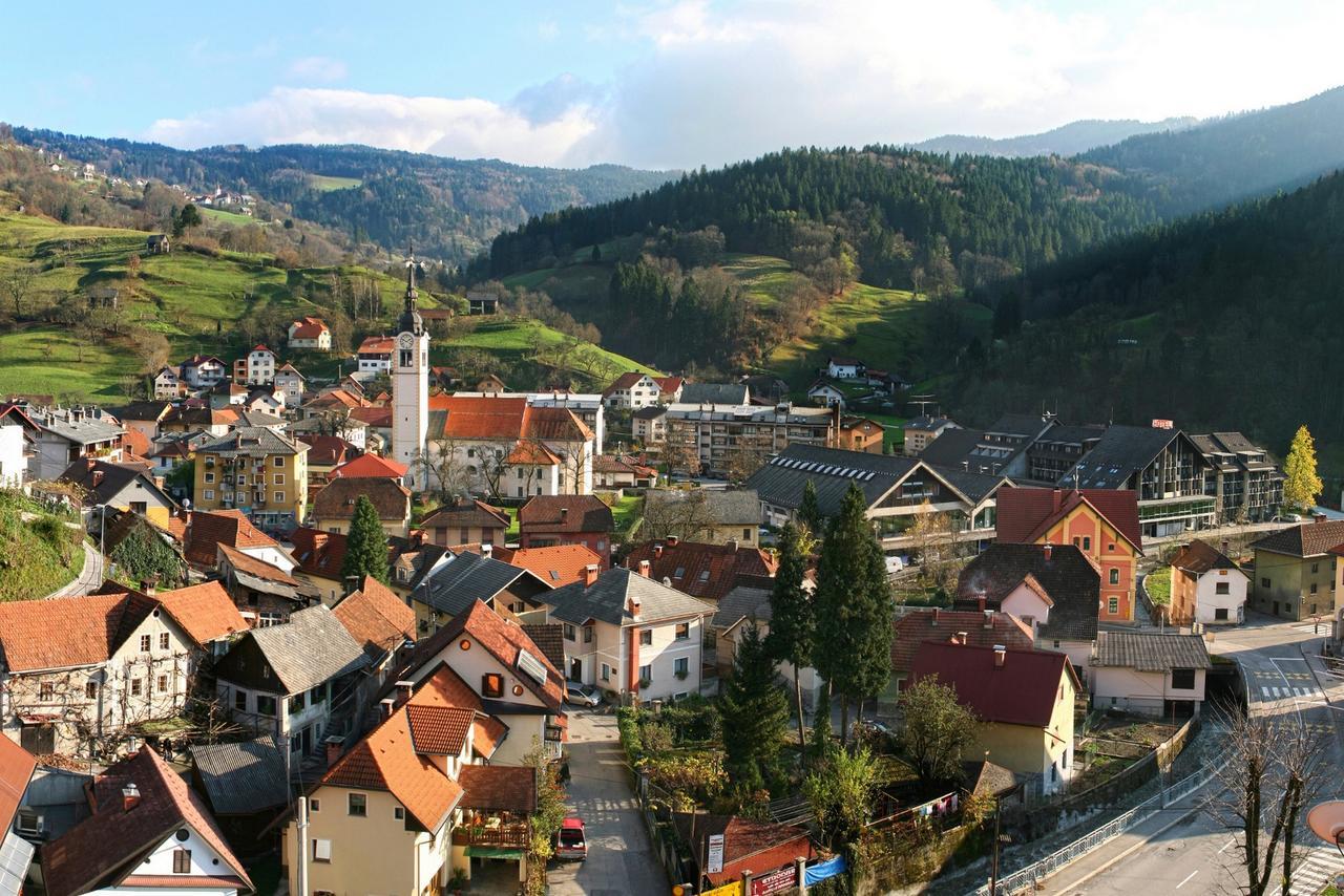 Prenocisca Cerkno Hostel Exterior foto