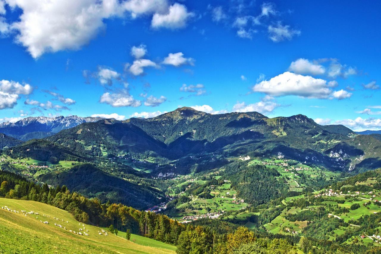 Prenocisca Cerkno Hostel Exterior foto